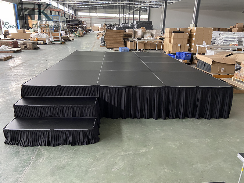 16ftx12ftx24 Inchesh high smart stage project