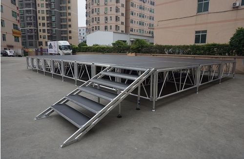 aluminum stage